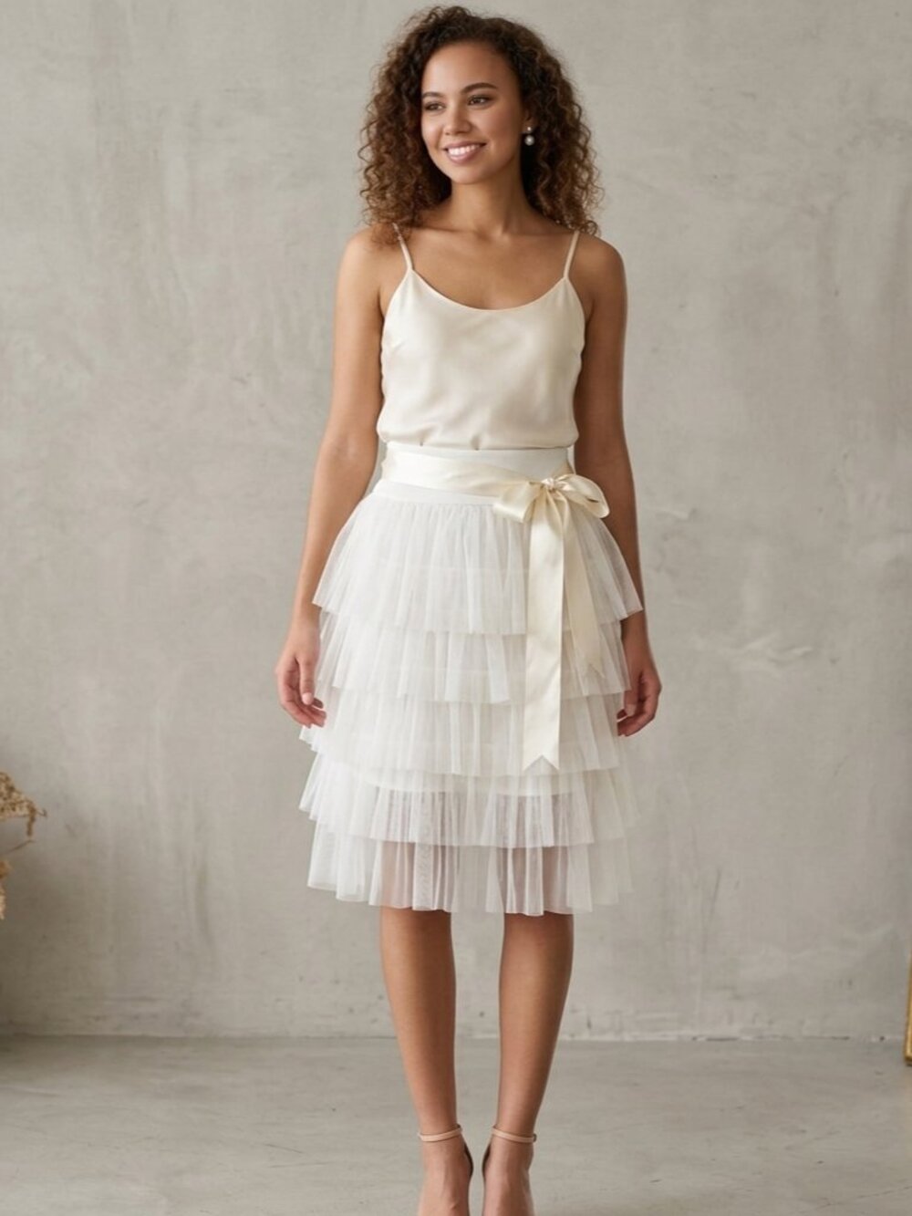 Rinascimento Ivory Layered Tulle Cocktail Skirt with Ribbon Bow Size M Italy
